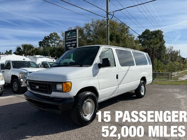 2006 Ford Econoline Wagon XL