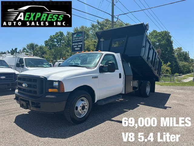 2006 Ford F-350 Super Duty Chassis Cab