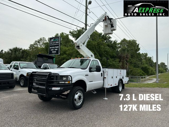 2003 Ford F-550's photo