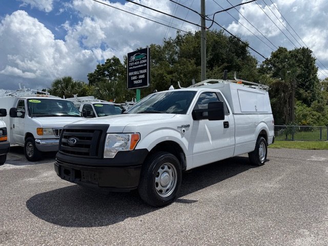 2010 Ford F-150 XL's photo
