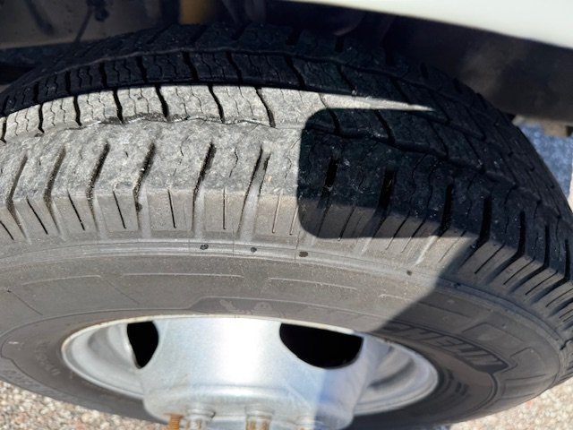 1999 Ford F-350 - Photo 6