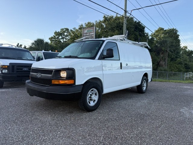 2015 Chevrolet Express's photo