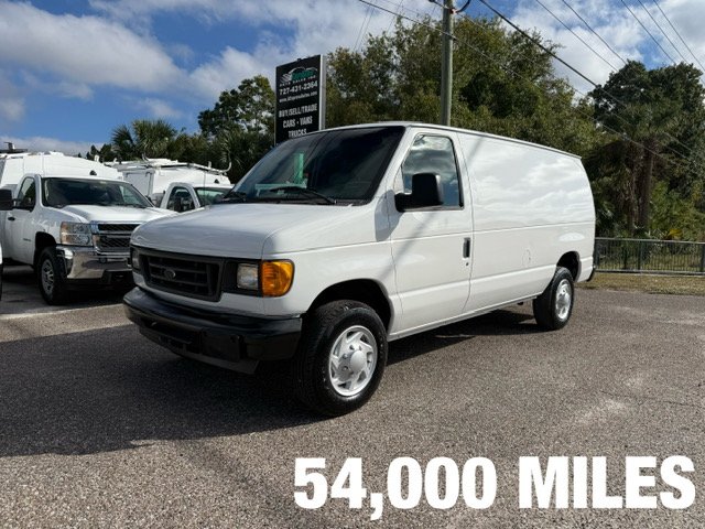 2006 Ford Econoline Van Commercial's photo
