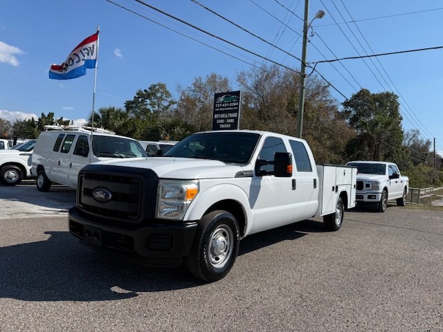 2015 Ford F-350 XLT Crew Cab 172-In SRW's photo